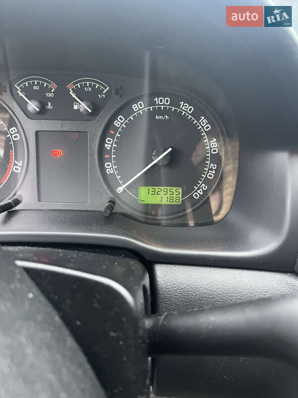 Лифтбек Skoda Octavia 2003 в Смолином