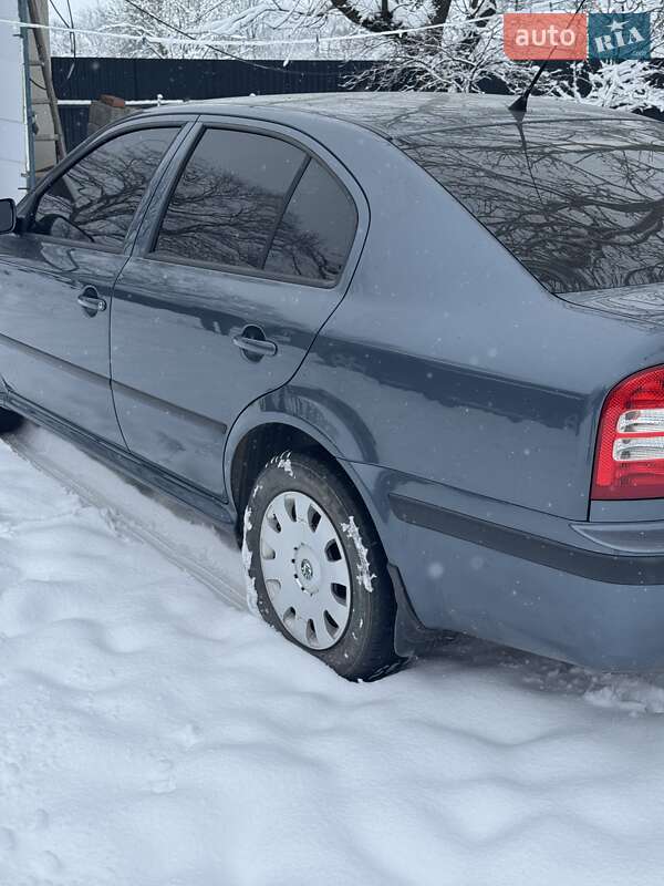 Ліфтбек Skoda Octavia 2004 в Стрию