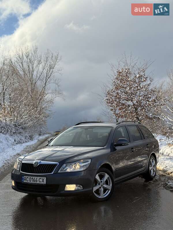 Універсал Skoda Octavia 2011 в Виноградові