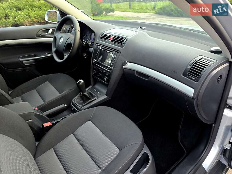 Универсал Skoda Octavia 2009 в Полтаве фото 60 Универсал Skoda Octavia 2009 в Полтаве