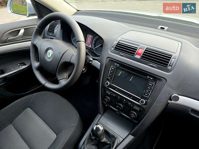 Универсал Skoda Octavia 2009 в Полтаве фото 65 Универсал Skoda Octavia 2009 в Полтаве