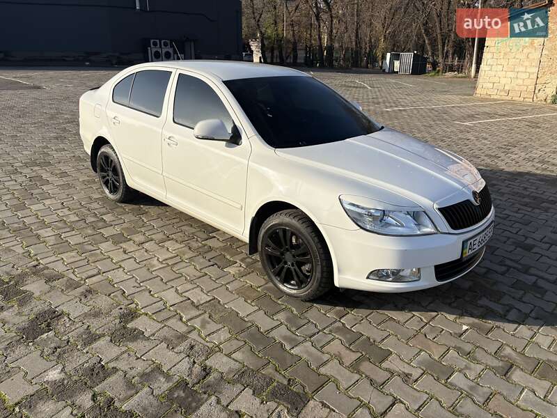 Ліфтбек Skoda Octavia 2011 в Кривому Розі