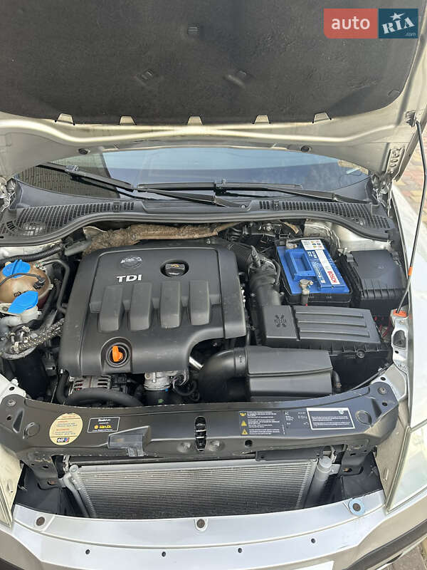 Лифтбек Skoda Octavia 2006 в Олевске