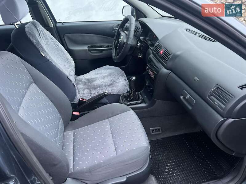 Універсал Skoda Octavia 2004 в Тернополі