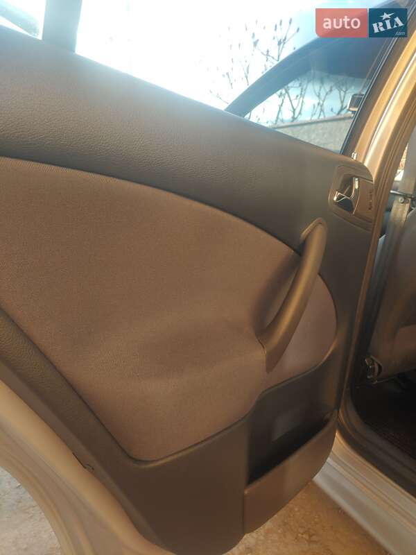 Ліфтбек Skoda Octavia 2009 в Дрогобичі