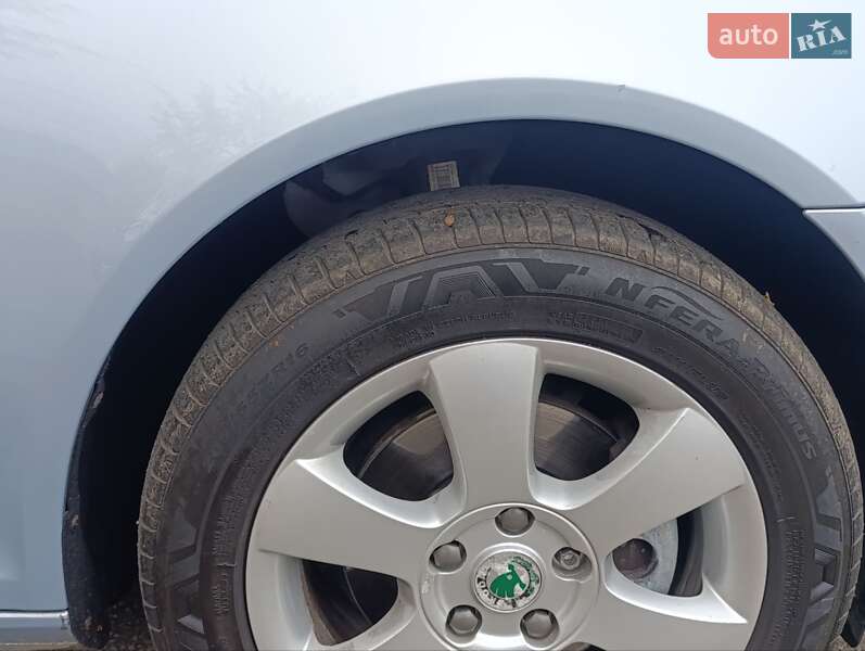 Универсал Skoda Octavia 2009 в Дубно