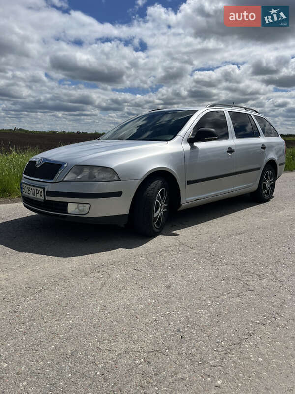 Skoda Octavia 2010 Skoda Octavia 2010