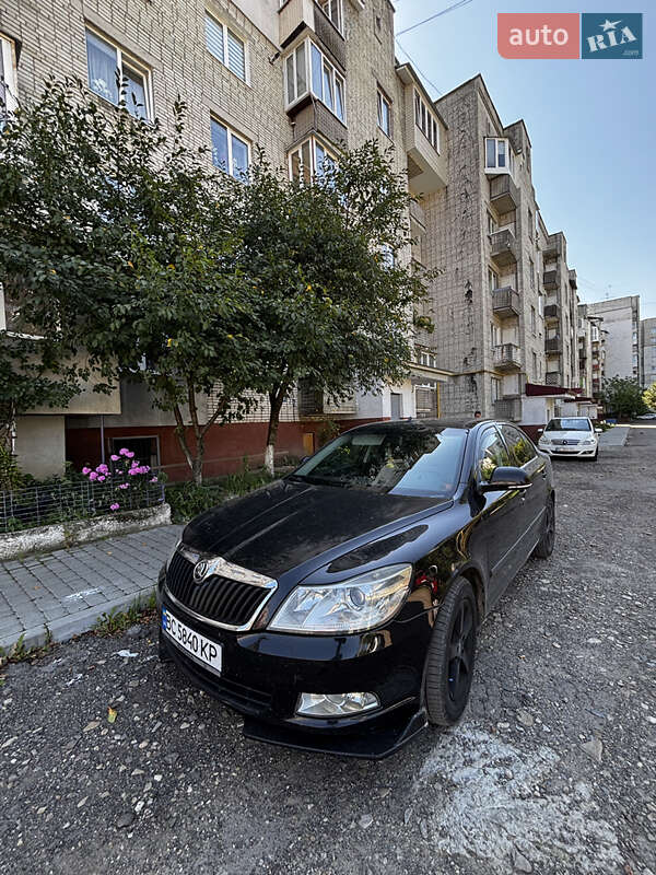 Skoda Octavia 2011