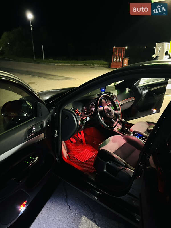 Ліфтбек Skoda Octavia 2011 в Львові