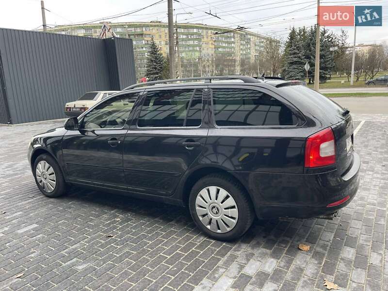 Універсал Skoda Octavia 2009 в Полтаві