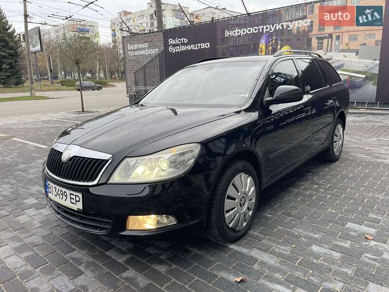 Універсал Skoda Octavia 2009 в Полтаві