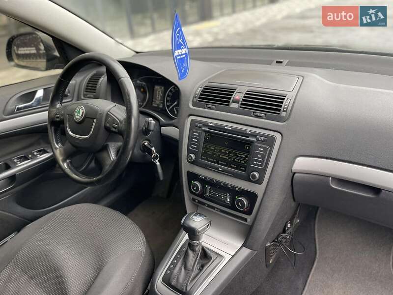 Універсал Skoda Octavia 2009 в Полтаві