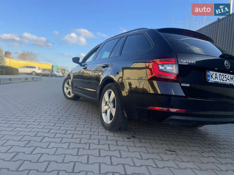 Універсал Skoda Octavia 2018 в Луцьку