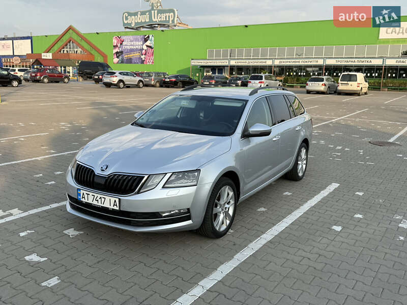 Універсал Skoda Octavia 2017 в Чернівцях
