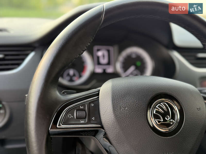 Універсал Skoda Octavia 2017 в Чернівцях