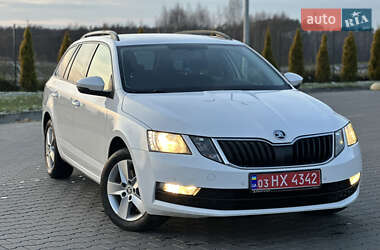 Універсал Skoda Octavia 2019 в Луцьку