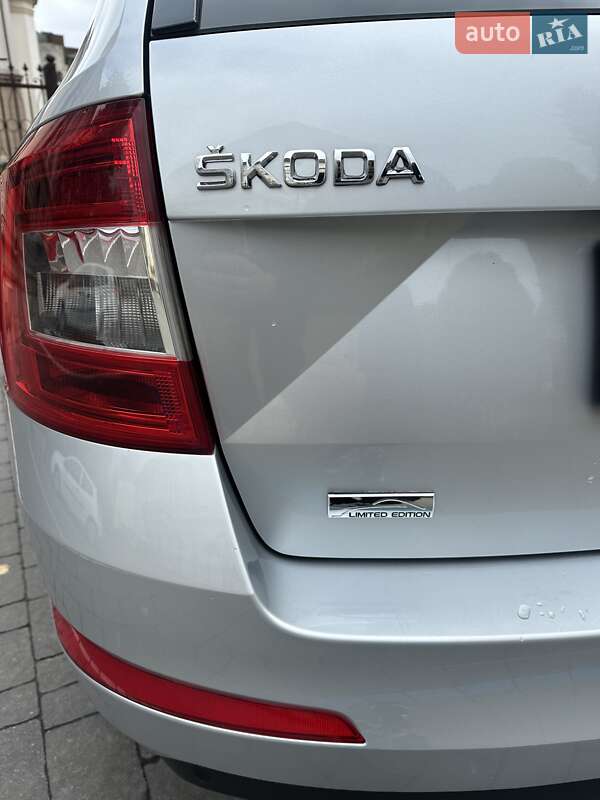 Універсал Skoda Octavia 2015 в Івано-Франківську