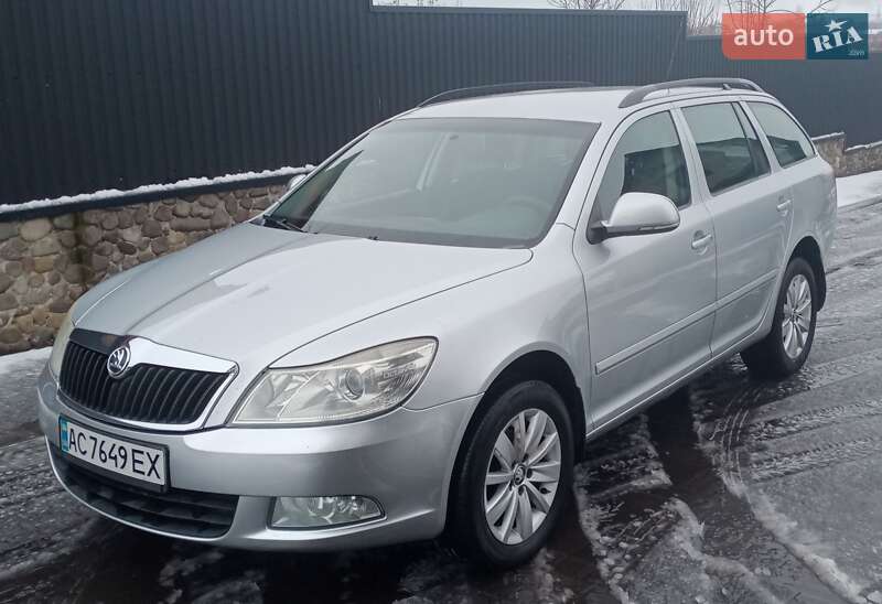 Універсал Skoda Octavia 2009 в Луцьку