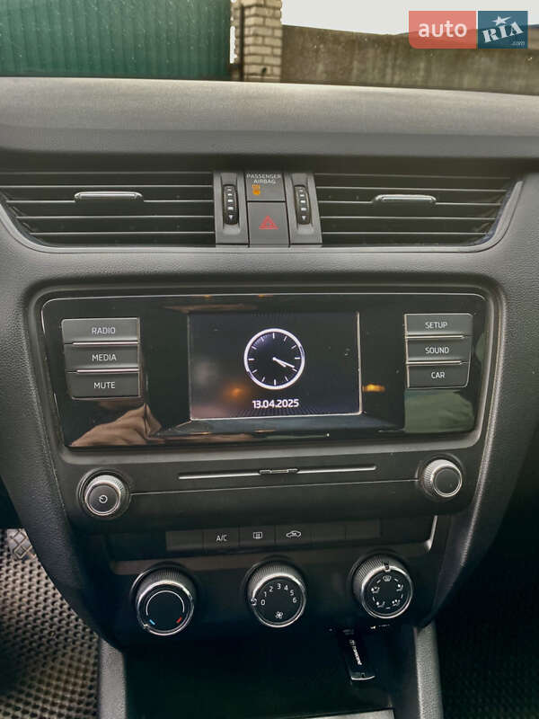 Лифтбек Skoda Octavia 2016 в Новом Буге