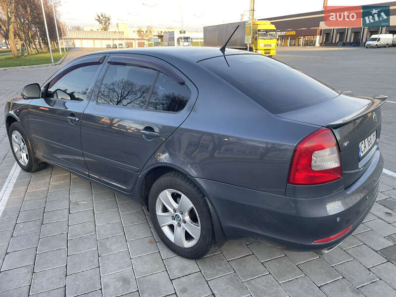 Лифтбек Skoda Octavia 2011 в Черкассах