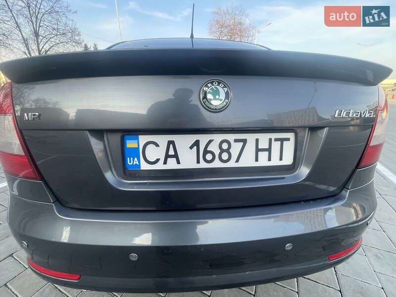 Лифтбек Skoda Octavia 2011 в Черкассах