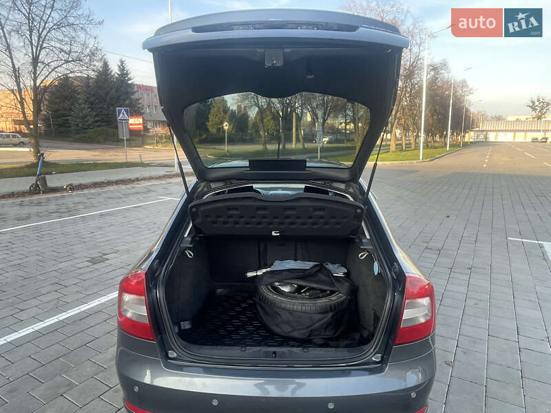 Лифтбек Skoda Octavia 2011 в Черкассах