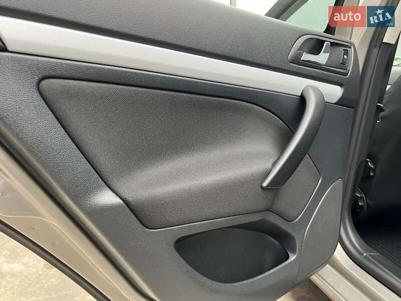 Универсал Skoda Octavia 2010 в Лубнах фото 65 Универсал Skoda Octavia 2010 в Лубнах