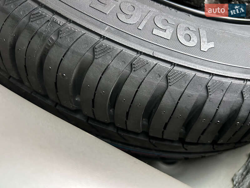 Универсал Skoda Octavia 2010 в Лубнах фото 106 Универсал Skoda Octavia 2010 в Лубнах