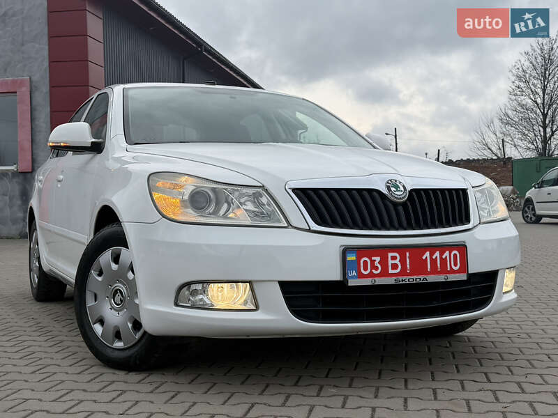 Ліфтбек Skoda Octavia 2009 в Лубнах