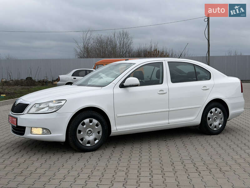 Ліфтбек Skoda Octavia 2009 в Лубнах