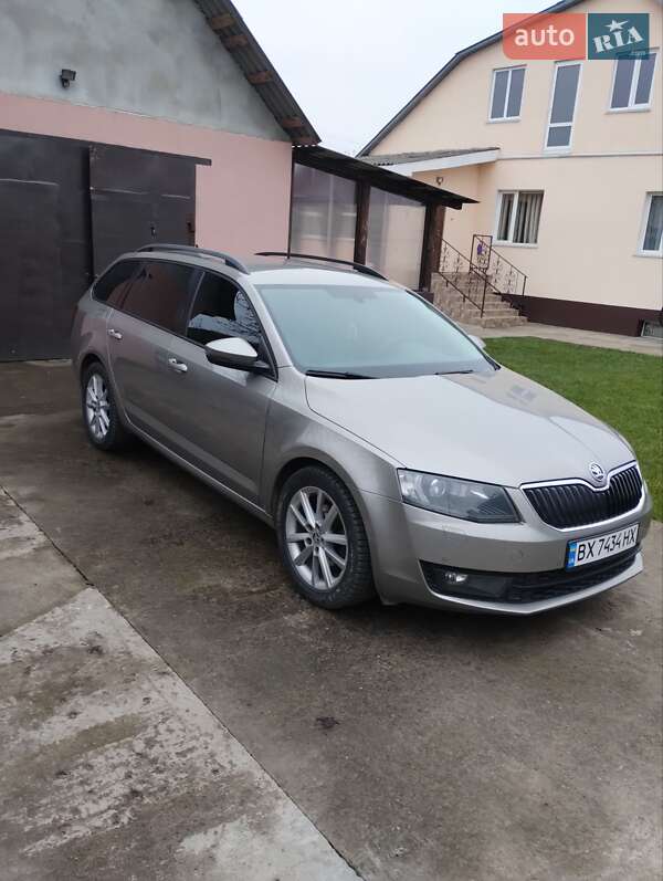 Універсал Skoda Octavia 2015 в Старокостянтинові