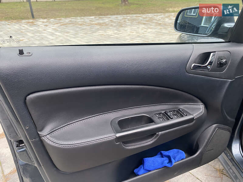 Универсал Skoda Octavia 2004 в Ахтырке