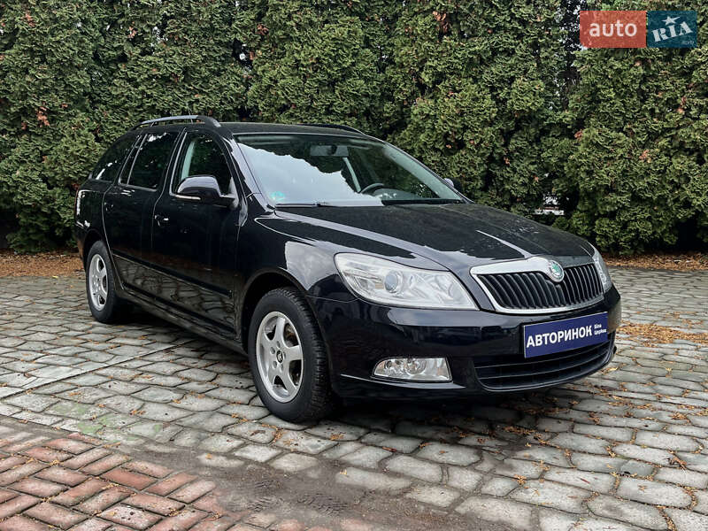 Skoda Octavia 2010 Skoda Octavia 2010