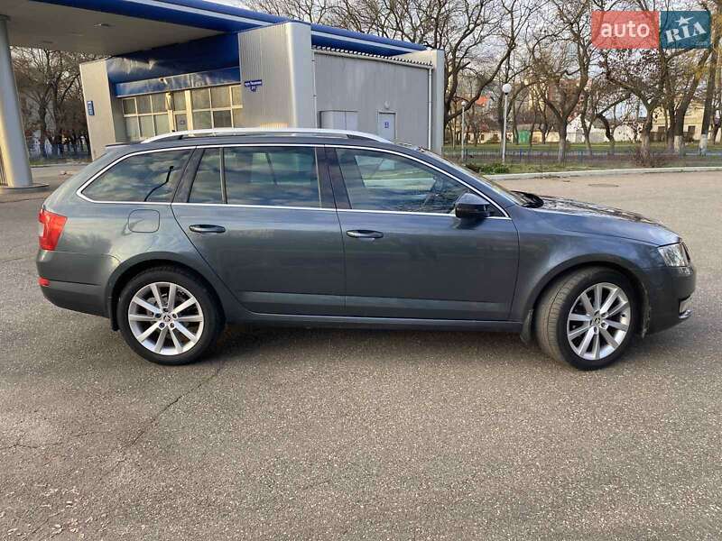 Универсал Skoda Octavia 2015 в Николаеве