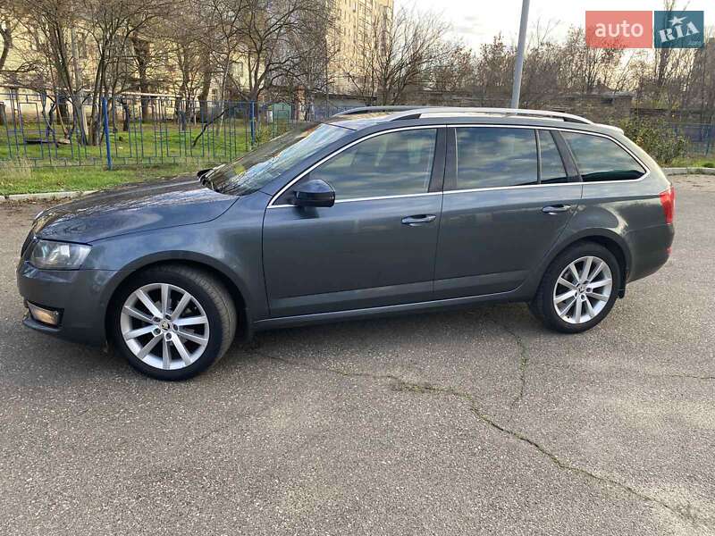 Универсал Skoda Octavia 2015 в Николаеве