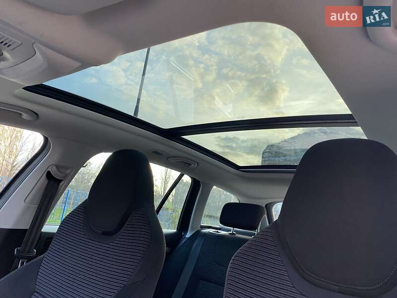 Универсал Skoda Octavia 2015 в Николаеве