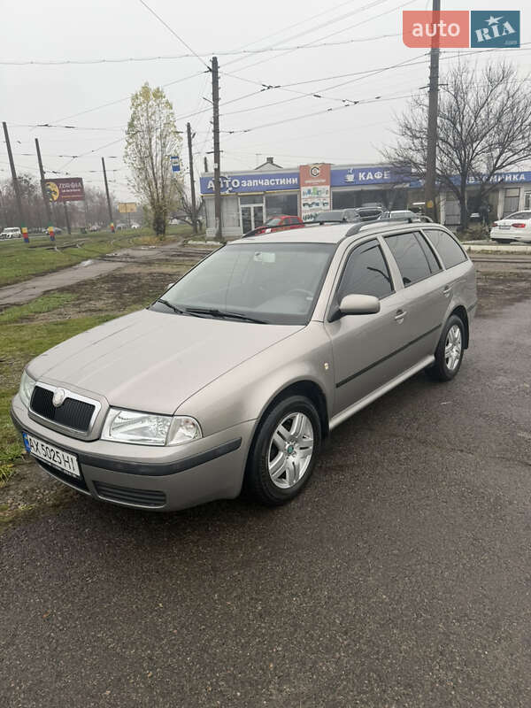 Універсал Skoda Octavia 2007 в Харкові