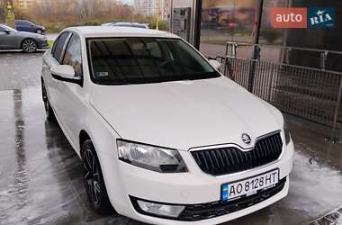 Лифтбек Skoda Octavia 2016 в Ужгороде