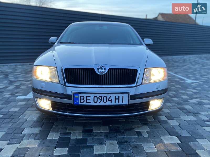 Лифтбек Skoda Octavia 2006 в Николаеве