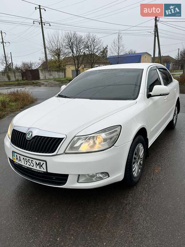 Лифтбек Skoda Octavia 2012 в Николаеве