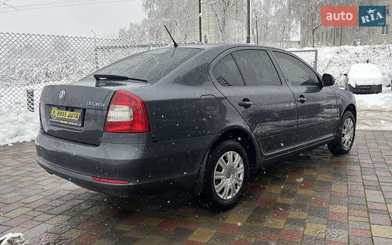 Лифтбек Skoda Octavia 2012 в Стрые