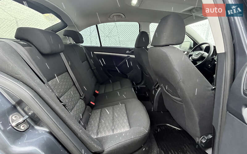 Лифтбек Skoda Octavia 2012 в Стрые