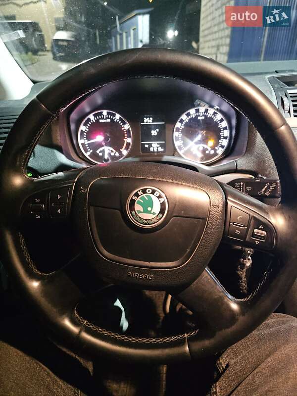 Лифтбек Skoda Octavia 2012 в Киеве