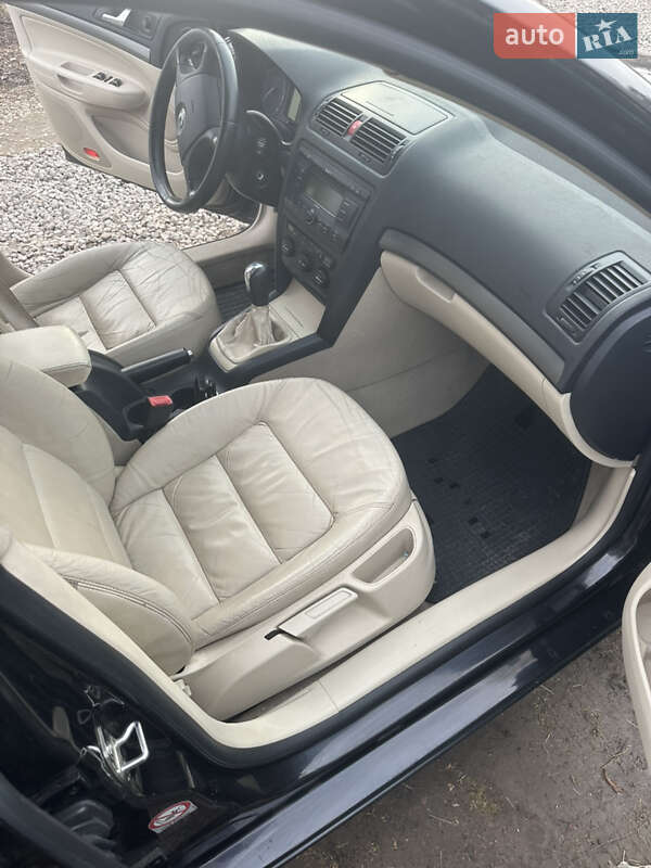 Универсал Skoda Octavia 2005 в Ильинцах