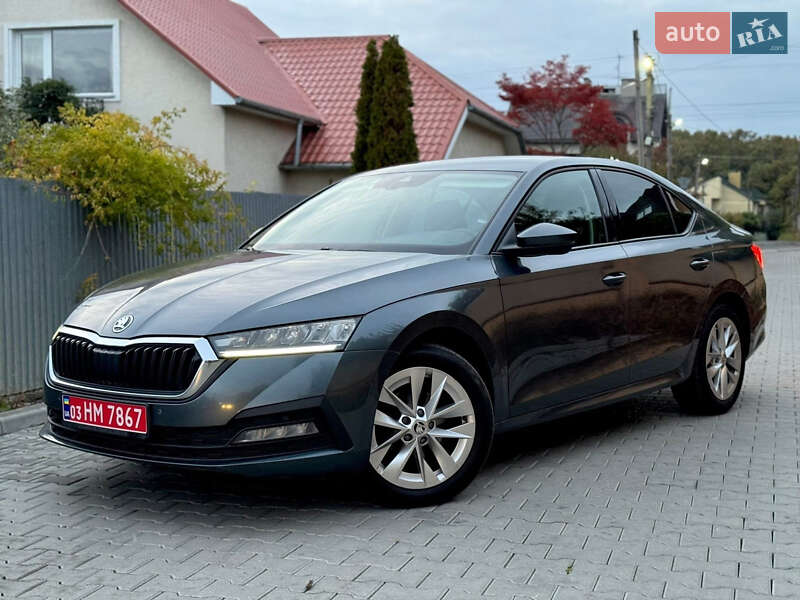 Ліфтбек Skoda Octavia 2021 в Ужгороді