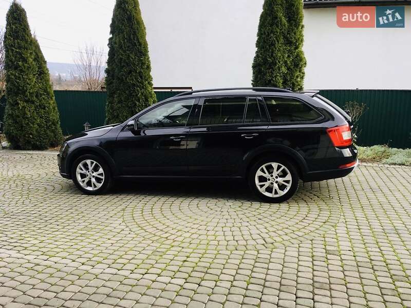 Універсал Skoda Octavia 2014 в Чернівцях
