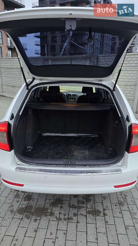 Універсал Skoda Octavia 2011 в Вінниці