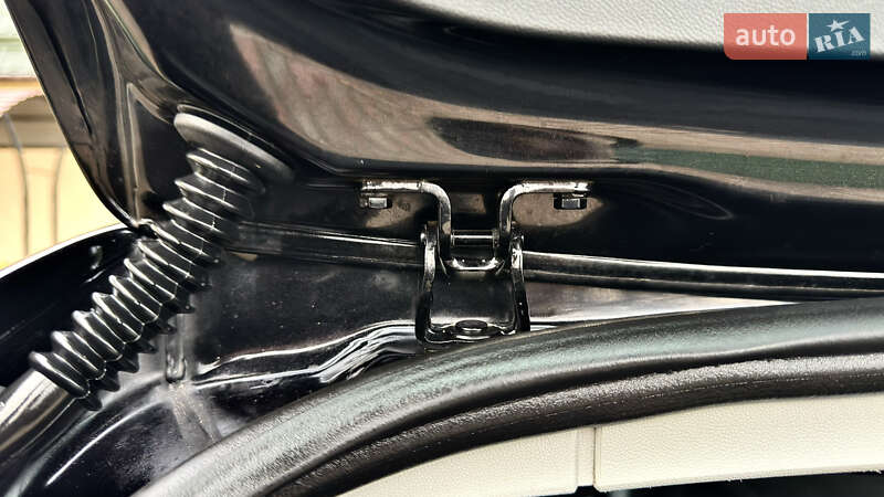 Универсал Skoda Octavia 2010 в Хороле