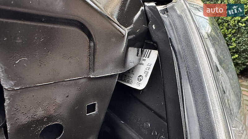 Универсал Skoda Octavia 2010 в Хороле