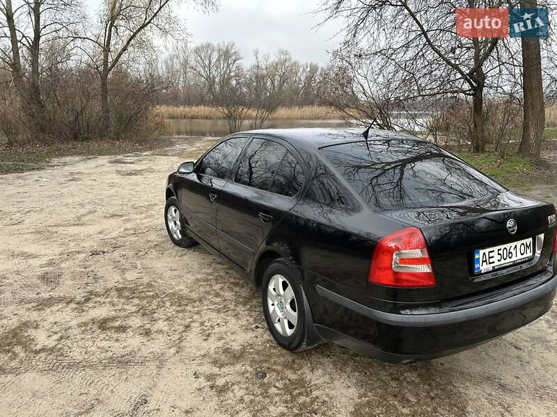 Ліфтбек Skoda Octavia 2006 в Дніпрі